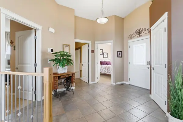 10 Goddard CIR, Carstairs, AB T0M0N0