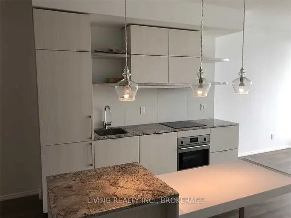 197 Yonge ST #3714, Toronto C08, ON M5B 1M4