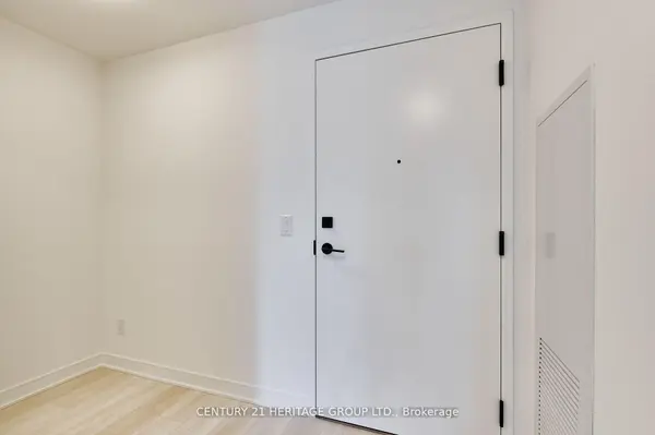 180 Mill ST #S560, Toronto C08, ON M5A 0V7