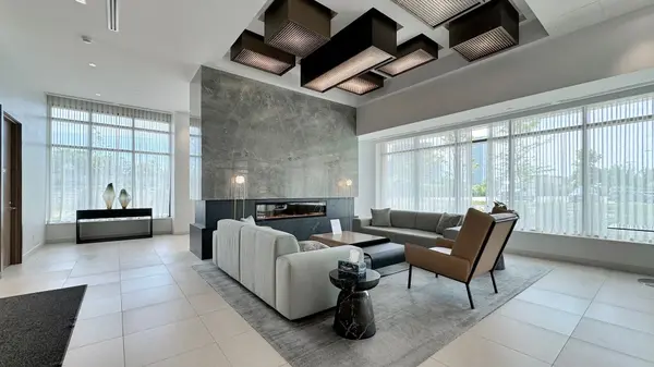 188 Fairview Mall DR #1016, Toronto C15, ON M2J 0H7