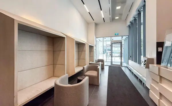 195 Redpath AVE #2410, Toronto C10, ON M4P 0E4