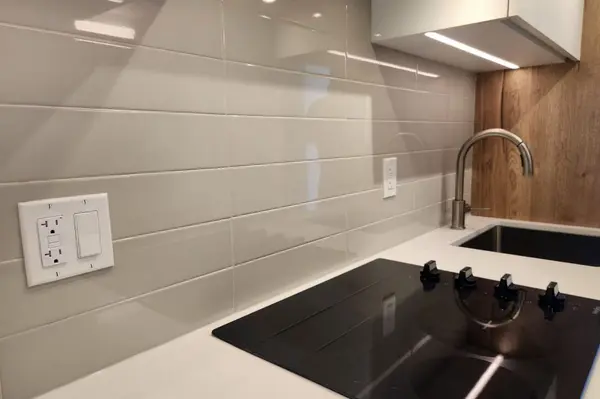 319 Jarvis ST #4009, Toronto C08, ON M5B 0C8