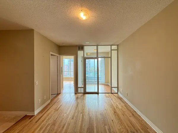 60 Byng AVE #1101, Toronto C14, ON M2N 7K3