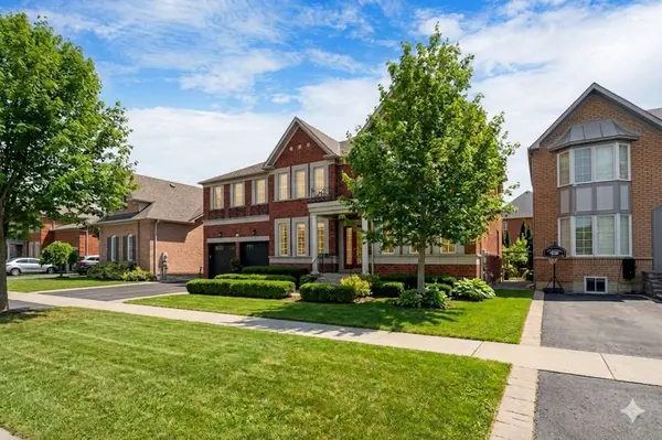 46 Williamson DR W, Ajax, ON L1T 4M9