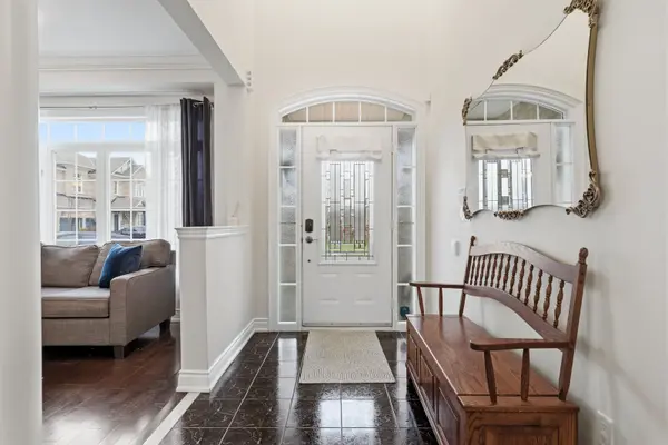 555 Kingsfield LOOP, Oshawa, ON L1K 0H8