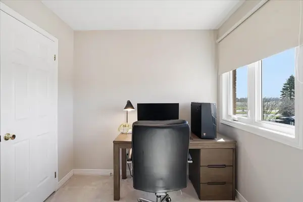 10 Fieldcrest AVE, Clarington, ON L1E 2X3