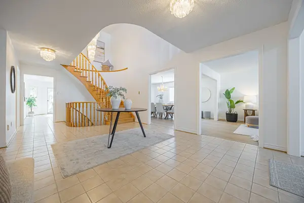 57 Highglen AVE, Markham, ON L3R 8R1