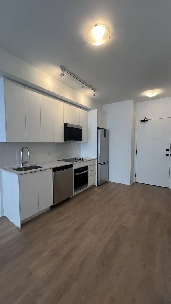 498 Caldari RD #521, Vaughan, ON L4K 0R6