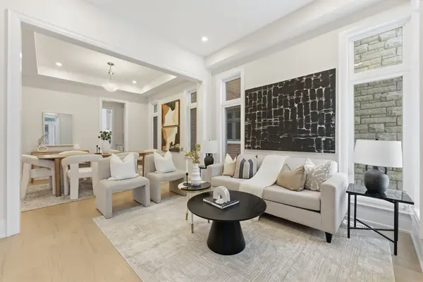 11 Gianvito CRES, King, ON L7B 0T2