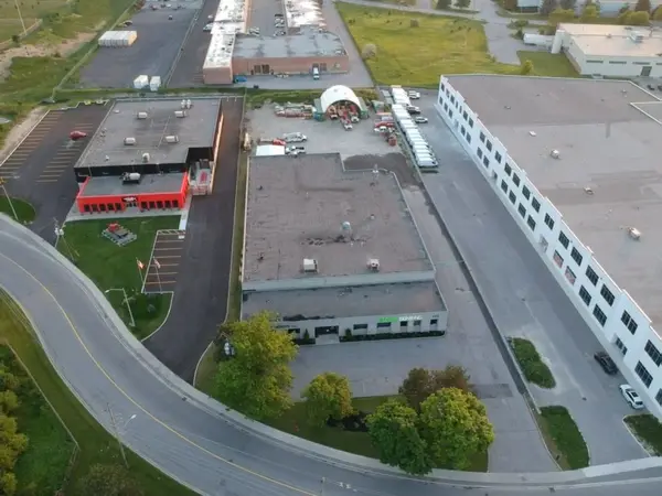 145 Engelhard DR, Aurora, ON L4G 3V1