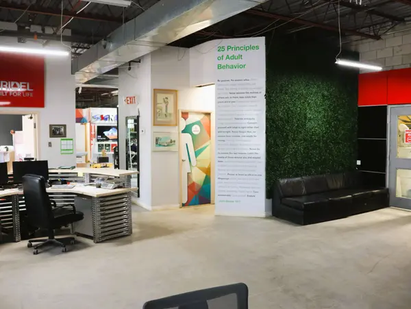 145 Engelhard DR, Aurora, ON L4G 3V1