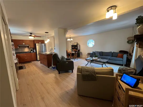 1131 111th STREET, North Battleford, SK S9A 2K4