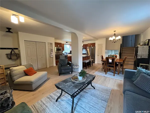 1131 111th STREET, North Battleford, SK S9A 2K4