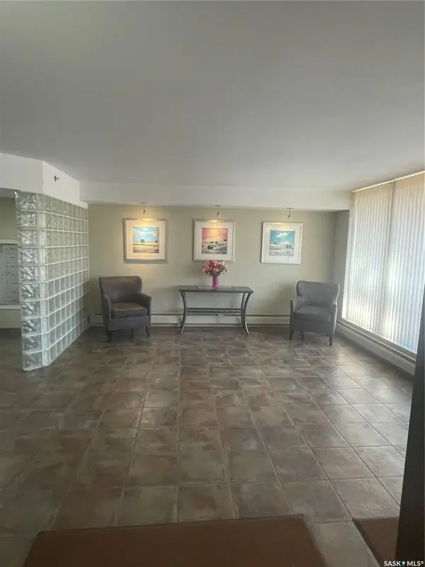 2221 ADELAIDE STREET #604, Saskatoon, SK S7J 5L9