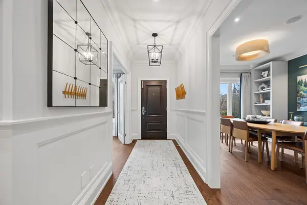 132 Strath AVE, Toronto W08, ON M8X 1R5