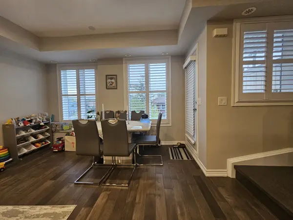 120 Twenty Fourth ST #23, Toronto W06, ON M8V 0B8