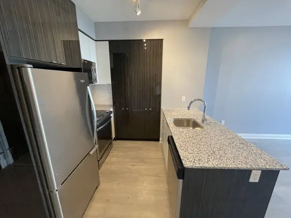 9 Valhalla Inn RD #2906, Toronto W08, ON M9B 1S9