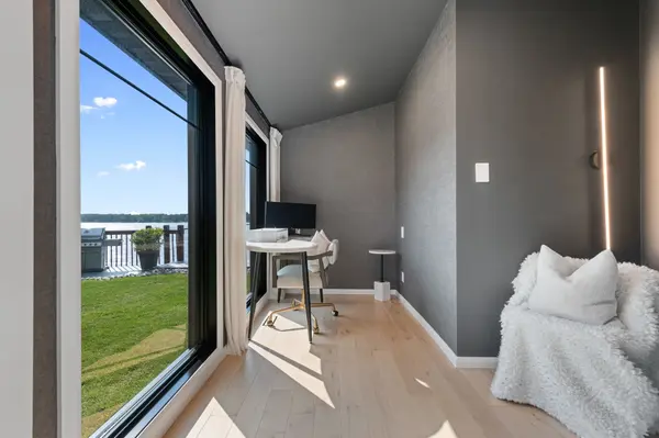 2120 Du Chateau AVE, Clarence-rockland, ON K4K 1J3