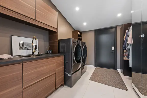 2120 Du Chateau AVE, Clarence-rockland, ON K4K 1J3