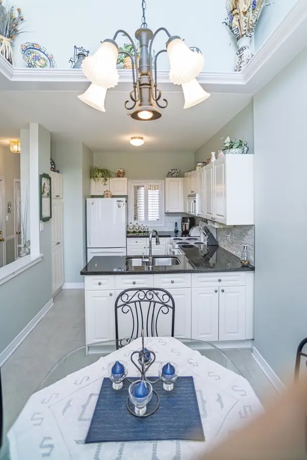 499 Teeple TER #25, London South, ON N6J 1T1