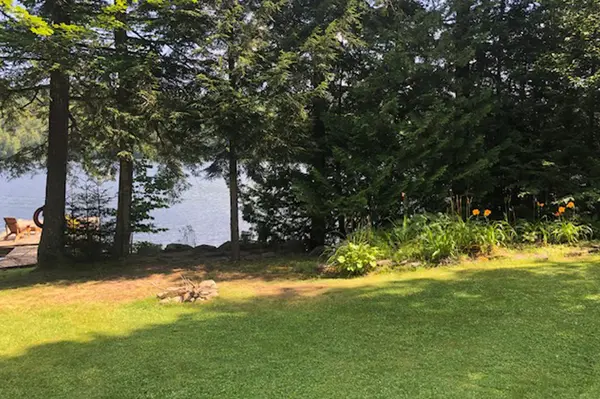 2391 Limberlost RD, Lake Of Bays, ON P1H 2J6