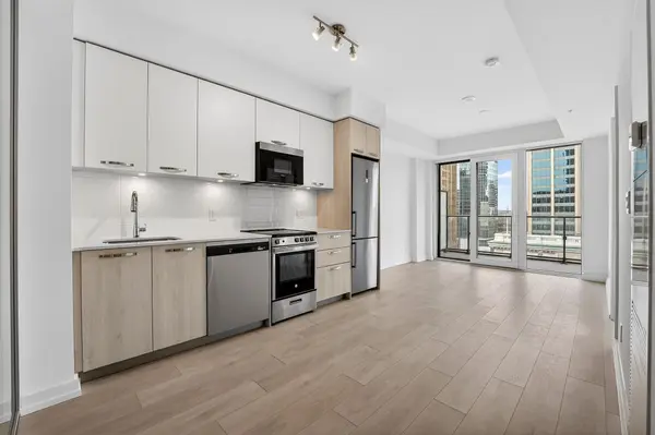 75 James ST S #804, Hamilton, ON L8P 2T1