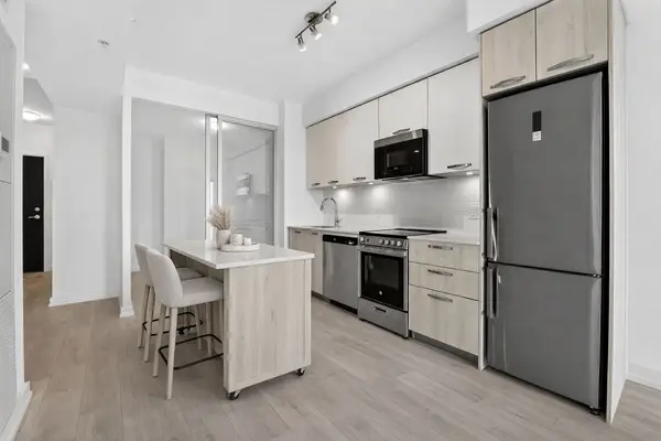 75 James ST S #804, Hamilton, ON L8P 2T1