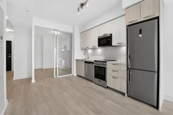 75 James ST S #804, Hamilton, ON L8P 2T1