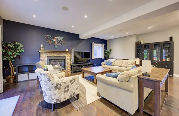 242 Cheltonwood CRES, Waterloo, ON N2V 1X9