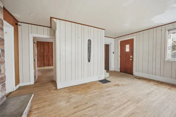 88 Charles ST, Carleton Place, ON K7C 2Y3