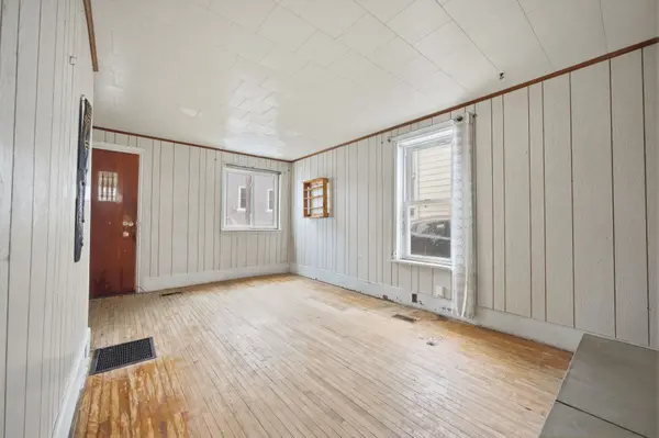 88 Charles ST, Carleton Place, ON K7C 2Y3