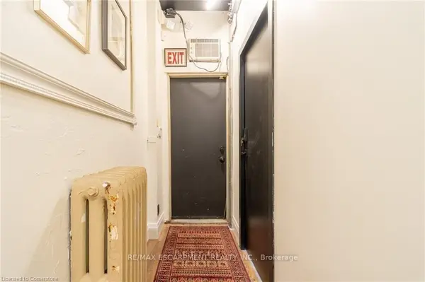 299 James ST N, Hamilton, ON L8R 2L4