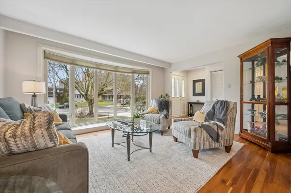 9 Skye PL, Guelph, ON N1G 1M5