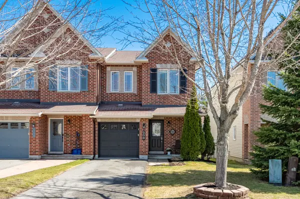 239 Hunterbrook ST, Kanata, ON K2K 0E5