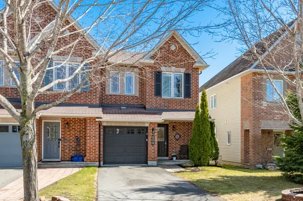 239 Hunterbrook ST, Kanata, ON K2K 0E5