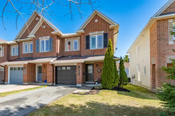 239 Hunterbrook ST, Kanata, ON K2K 0E5