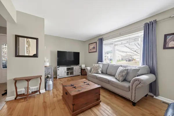 2122 Tollgate RD W, Cornwall, ON K6J 5W6