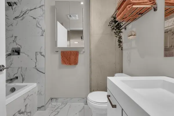 203 CATHERINE ST #311, Ottawa Centre, ON K2P 1J5