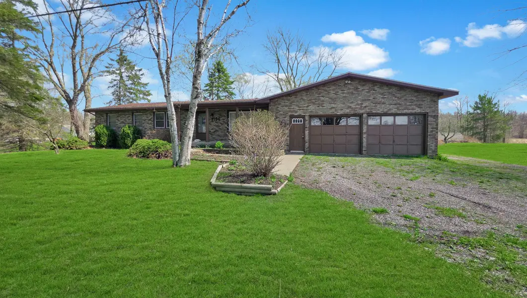 8166 N Linden RD, Mt Morris Twp, MI 48458