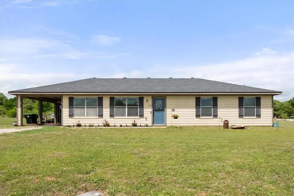 106 Toowoomba Lane, Weatherford, TX 76085