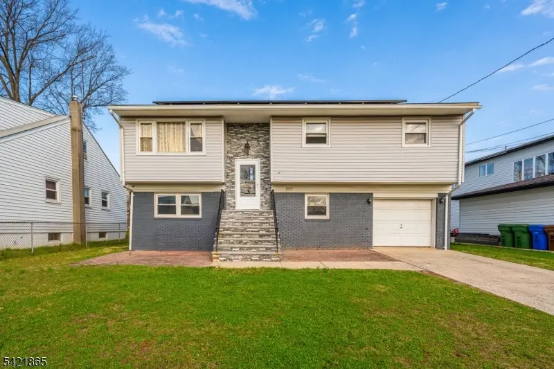 1019 Essex Ave, Linden City, NJ 07036