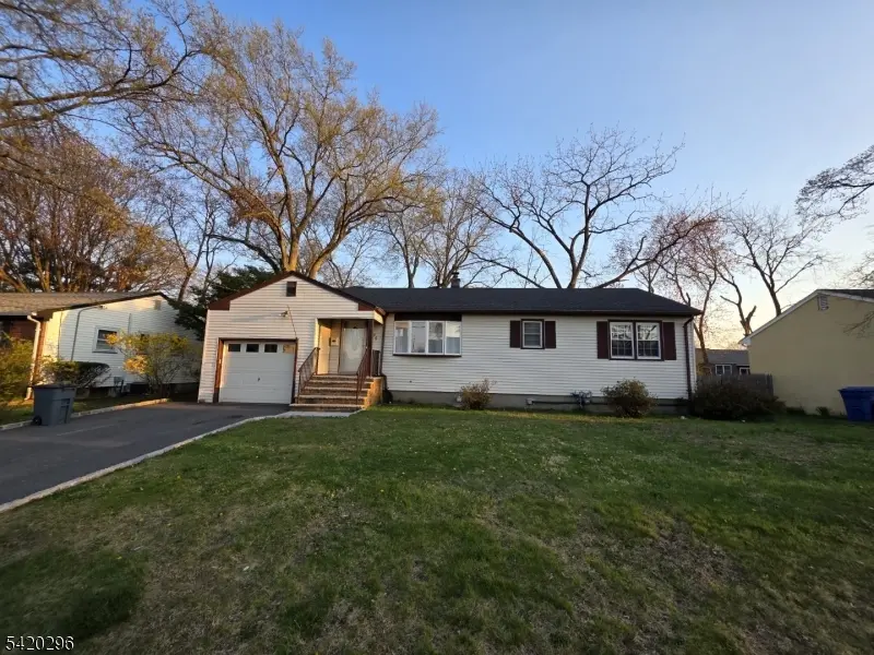 236 Merchants Ave, South Plainfield Boro, NJ 07080