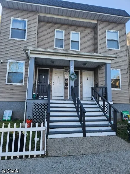 310 Halsted St, East Orange City, NJ 07018