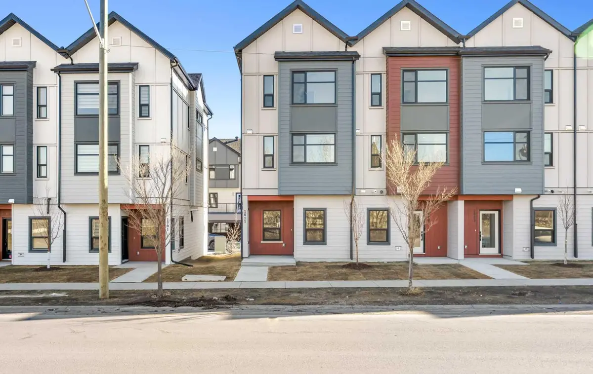 1230 3 ST SE #101, High River, AB T1V 0E9