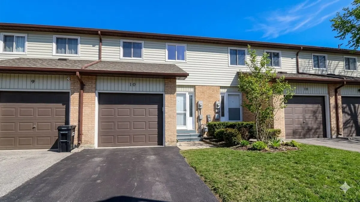 261 Rose ST #Unit #10, Barrie, ON L4M 2V3