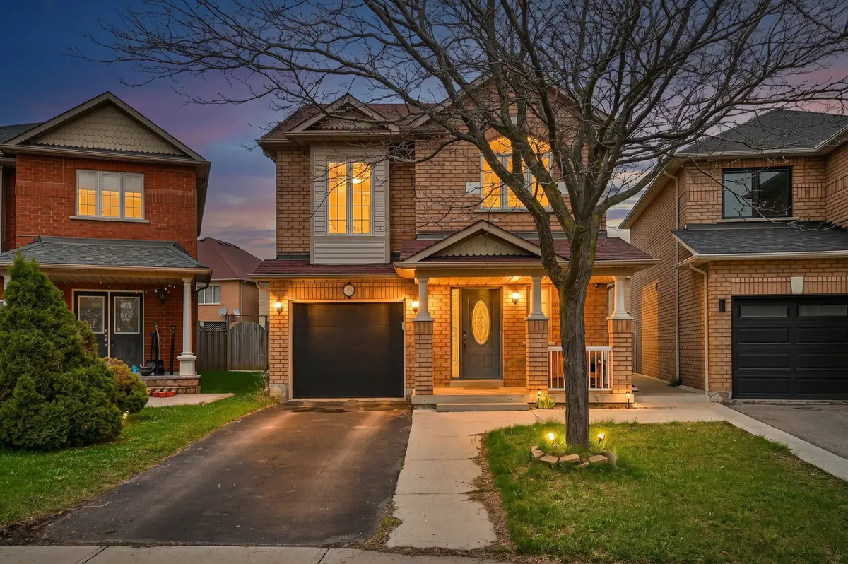 116 Heartleaf CRES, Brampton, ON L7A 2C1