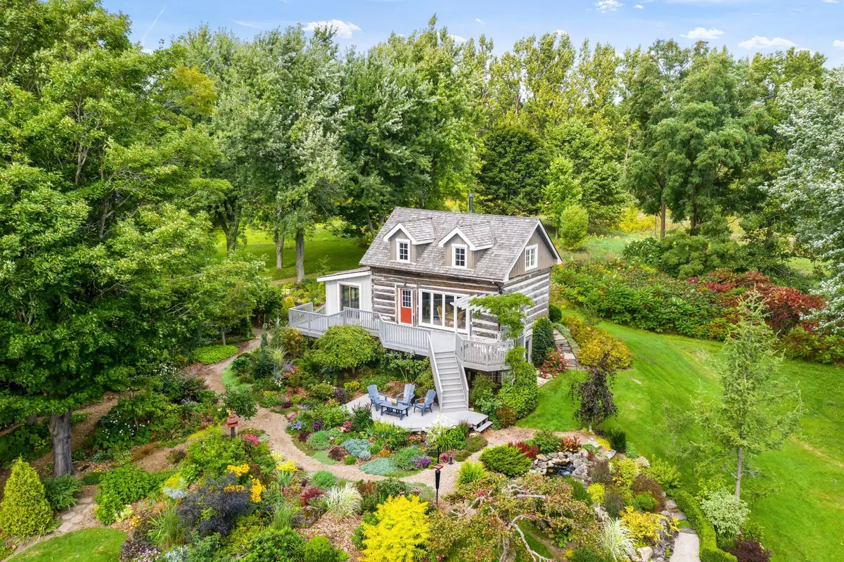 595327 Blind Line N/A, Mono, ON L9V 0Z3