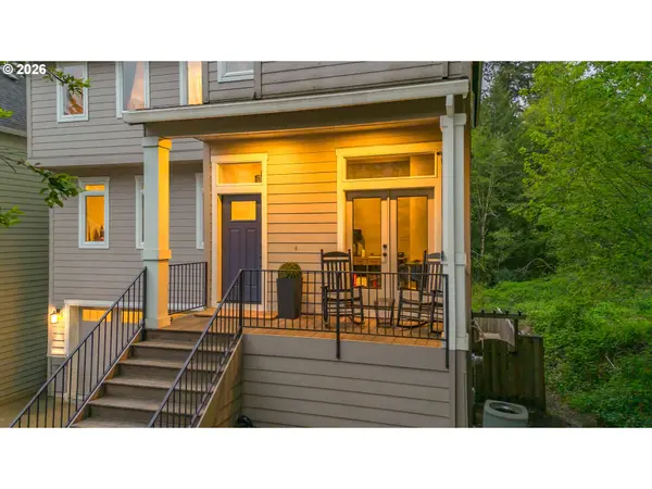 3546 SW ARNOLD ST, Portland, OR 97219