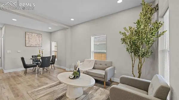 121 W Fountain BLVD, Colorado Springs, CO 80903