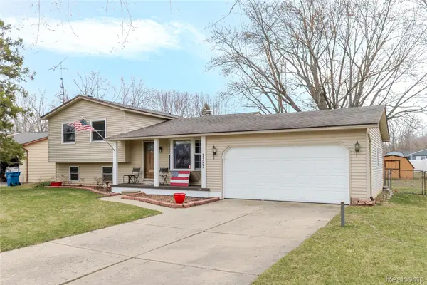 7357 Ponderosa DR, Mundy Township, MI 48473